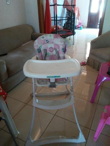 Cadeirinha de alimentação