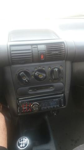 Corsa hacth - Foto 4