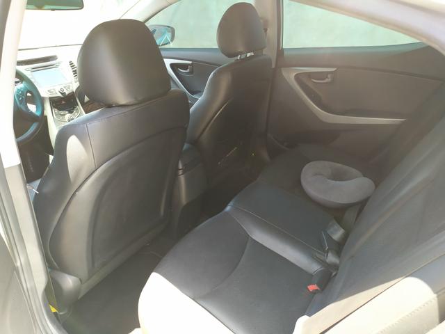 Hyundai Elantra 2015 - Foto 4