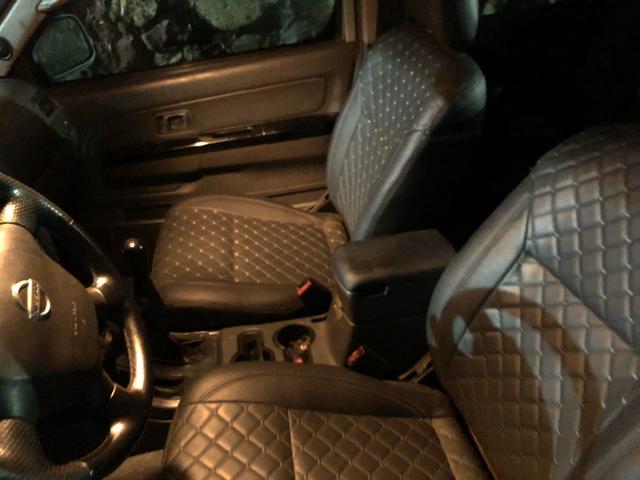 Frontier 4x4 - Foto 3