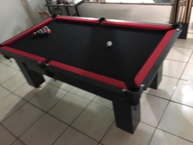 Mesa com Pedra de Ardósia Cor Preta Tecido Preto e Borda Vermelha Mod. ZGEW9506 - Foto 2