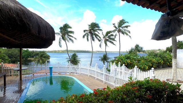 Casa no lago de Extremoz - IS02F
