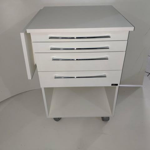 Mesa Auxiliar