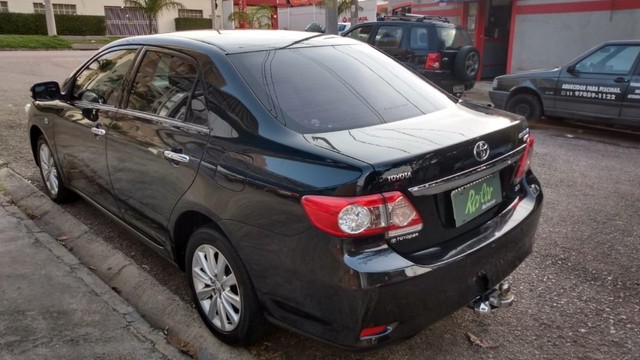 TOYOTA COROLLA 2.0   ALTIS   AUTOMÁTICO