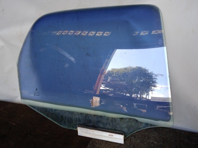 6209 Vidro Porta Dianteiro Direito Corsa Classic 1998 A 2016 - Foto 2