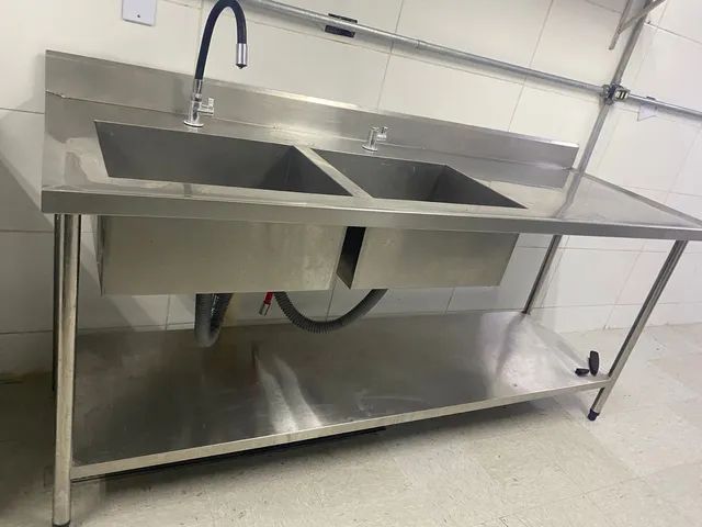 Pia inox 2 Cubas com prateleira 2,2m