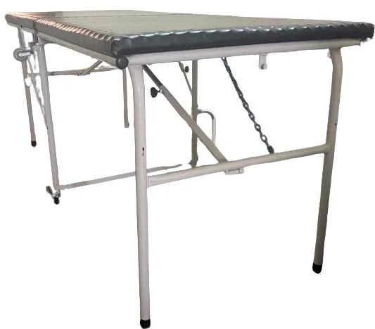 Mesa para massagem dobrável com rodinhas - Foto 3