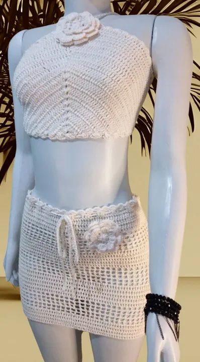 Conjunto praiano saia + cropped de crochê - Foto 2
