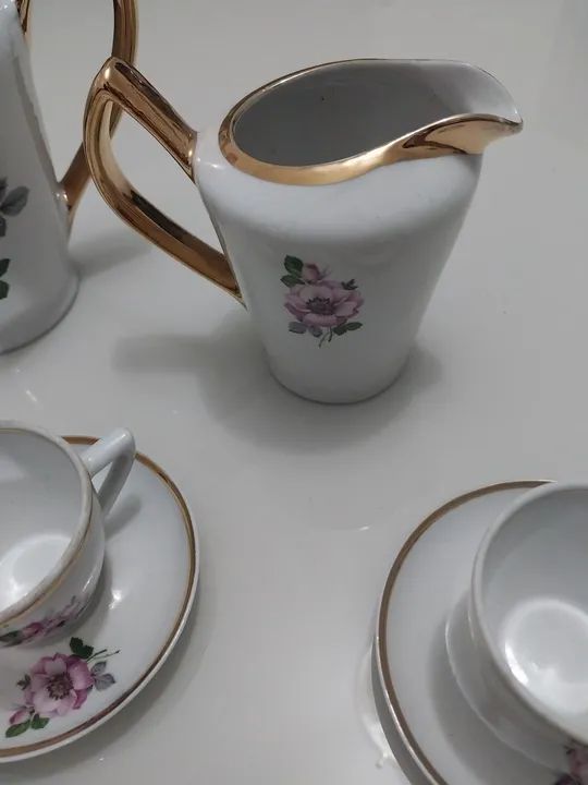 Jogo de chá + leiteira vintage de louça - Foto 6