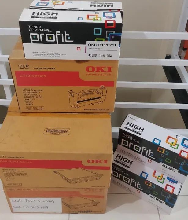 Impressora Oki C711 Laser Colorida - Foto 5