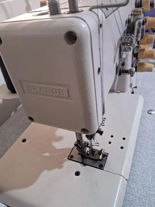 Máquina Galoneira, marca Brascob BC 5000 série 0590. - Foto 5