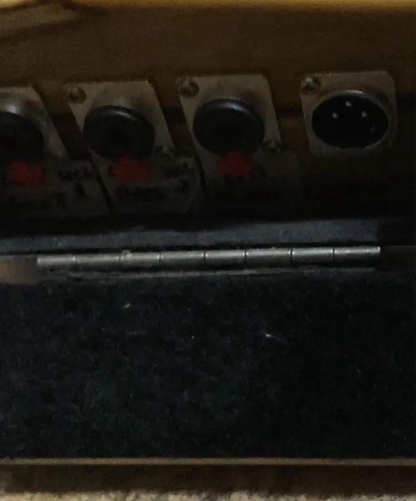 Pedalboard HANDS 75x40 com case - Foto 4