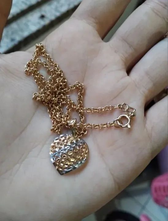 Pingente ouro 18k bicolor, cordão Romanel - Foto 2