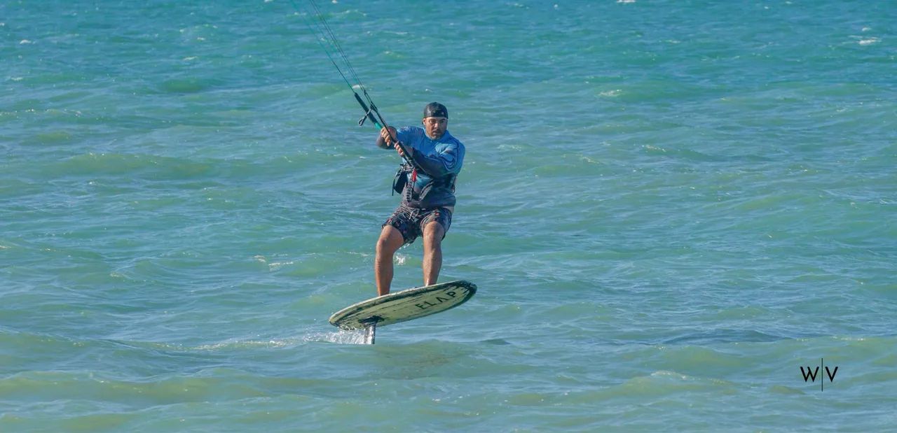 Escola de kitesurf e venda de equipamentos  - Foto 2