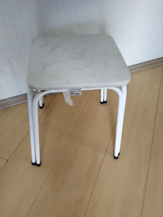 Kit 04 Bancos baixos estofados  - Foto 4