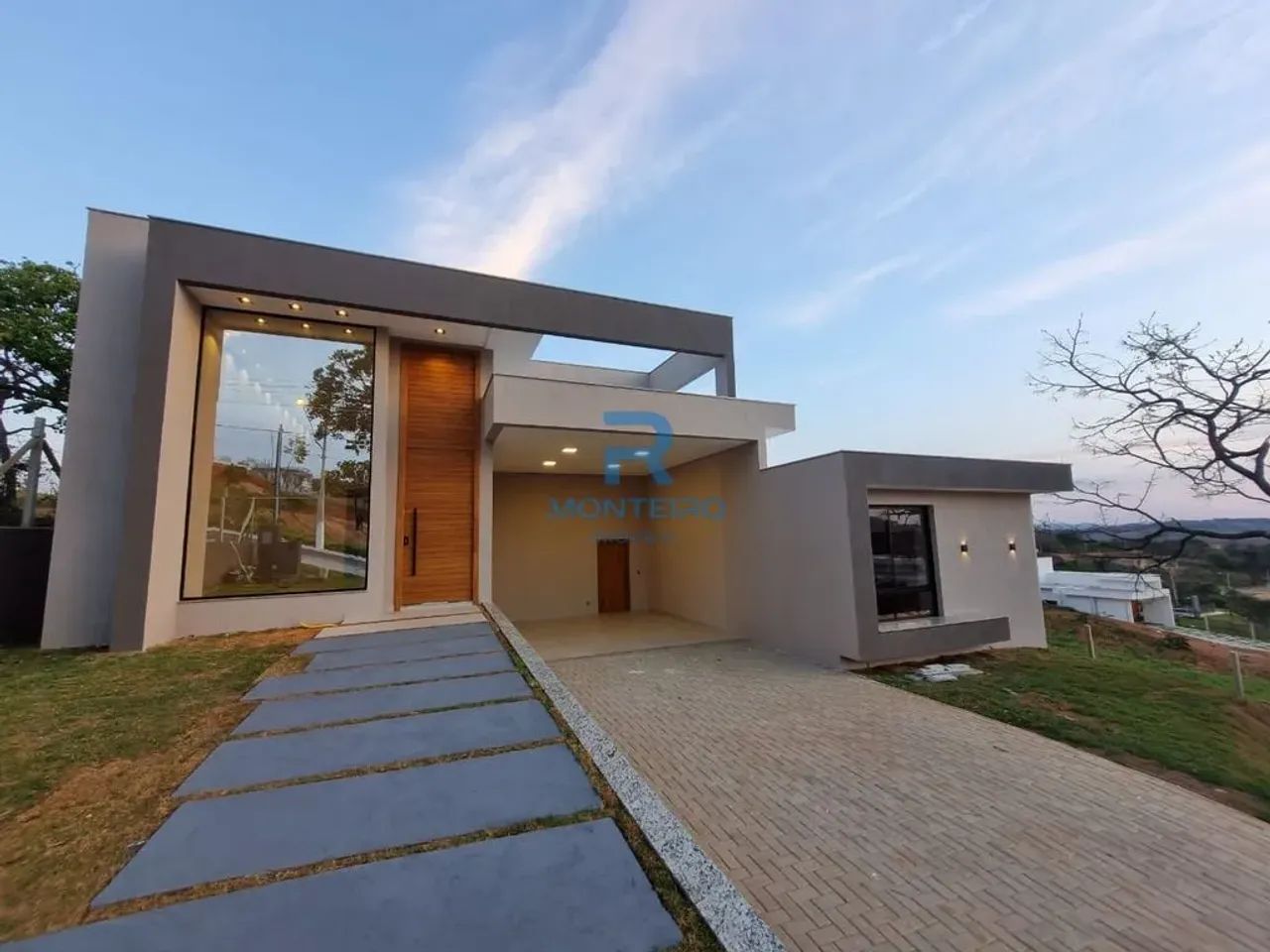 Casa com 4 quartos à Venda, 1.000m² - Lagoa Santa