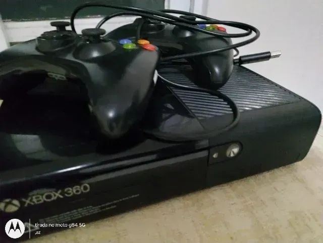 Xbox 360 Ultra Slim desbloqueado todo bom!!