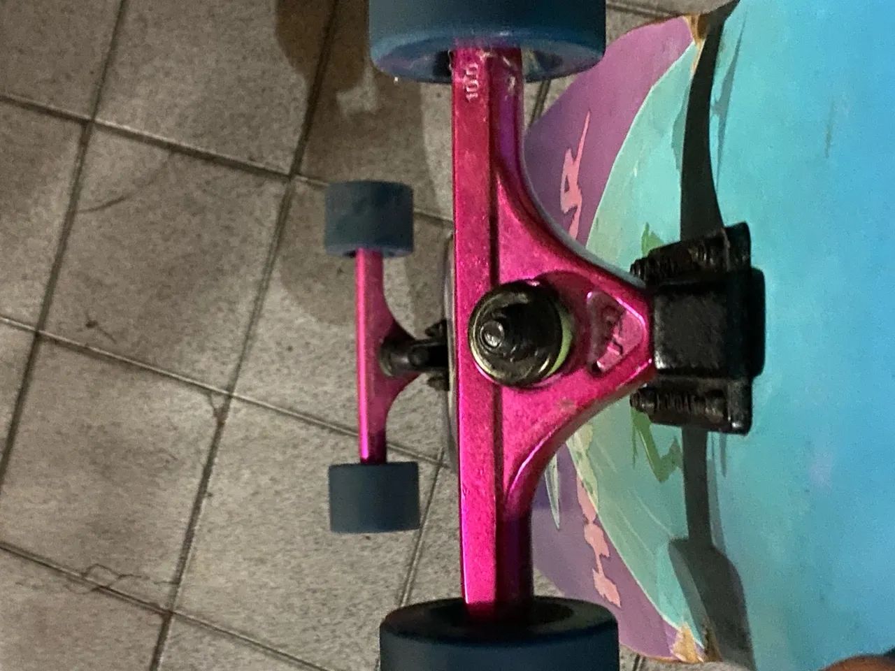 Longboard HONDAR Profissional model DOUGLAS DALUA (LIMITADO) todas as peças ORIGINAIS.