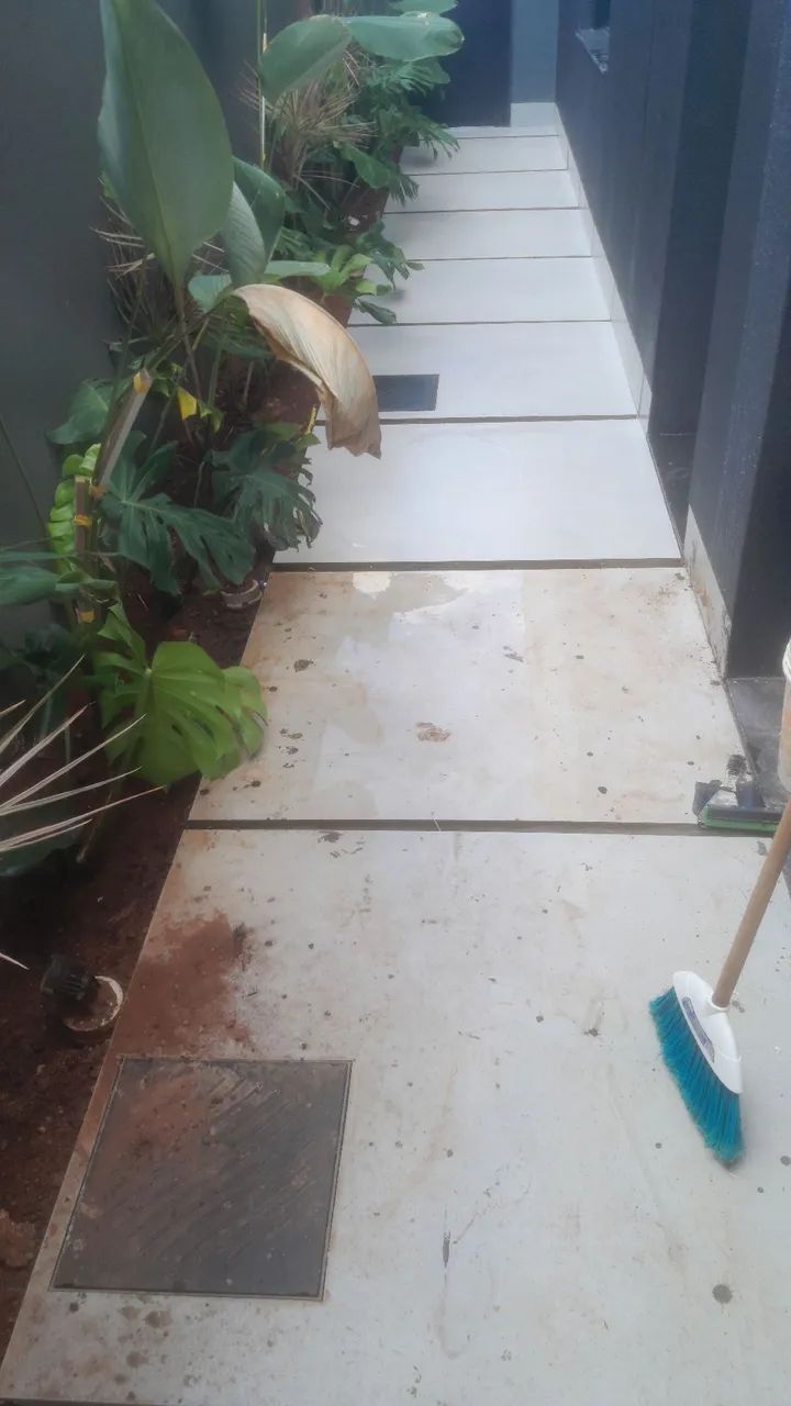 Limpeza profissional pós-obra e limpezas pesadas