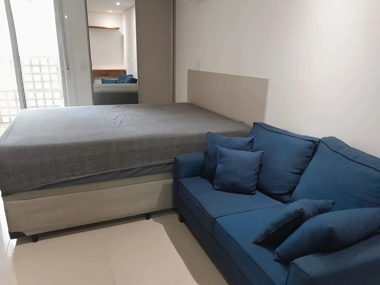 Apto Studio moderno com 37m2, todo mobiliado com 1 dormitório, com fácil acesso ao metrô l
