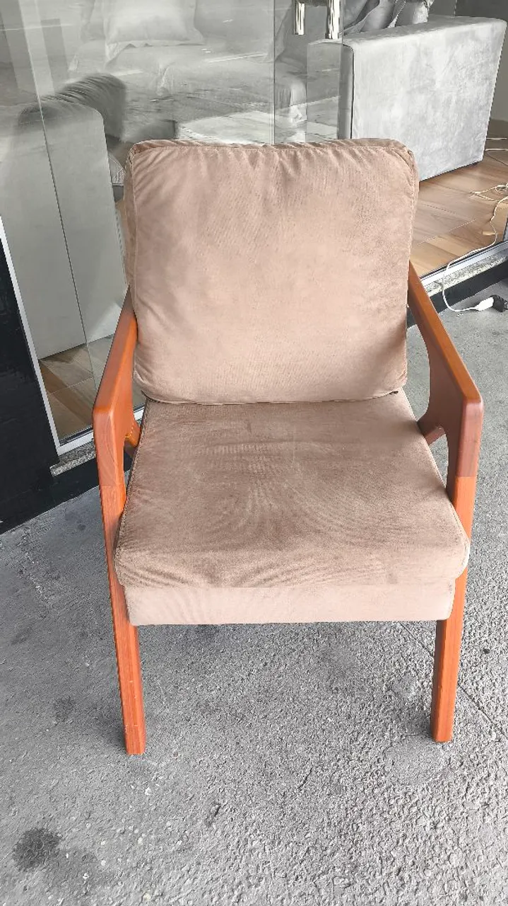Para descanso - poltrona estilo retrô - A pronta entrega!