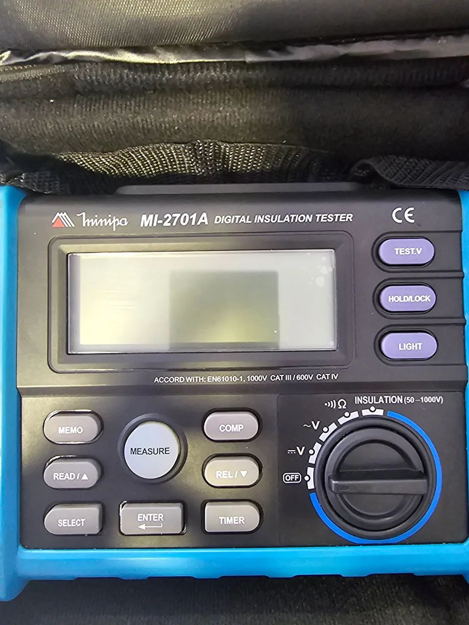 Megohmetro digital Minipa MI-2701A