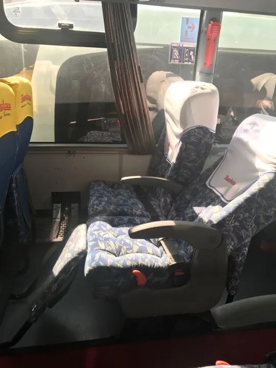 Ônibus  / Mascarello Roma on / Volvo 270CV