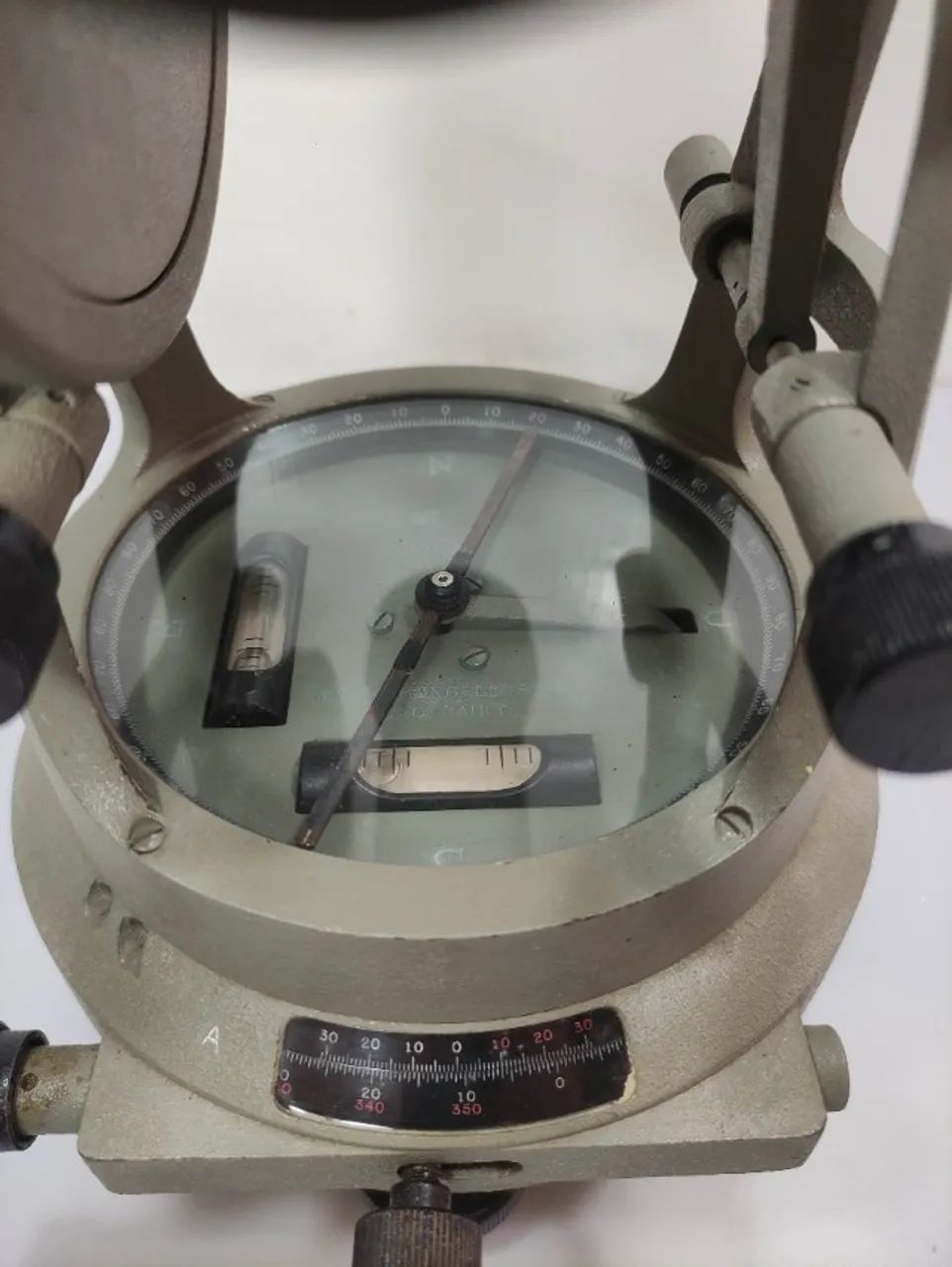 Teodolito D.f.v M3 Vasconcellos Sp - Raro Funcionando Hb3 Verde (Usado) - Foto 5