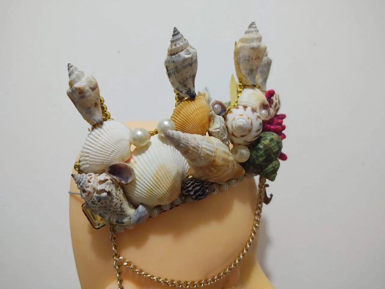 Coroa de conchas sereia 