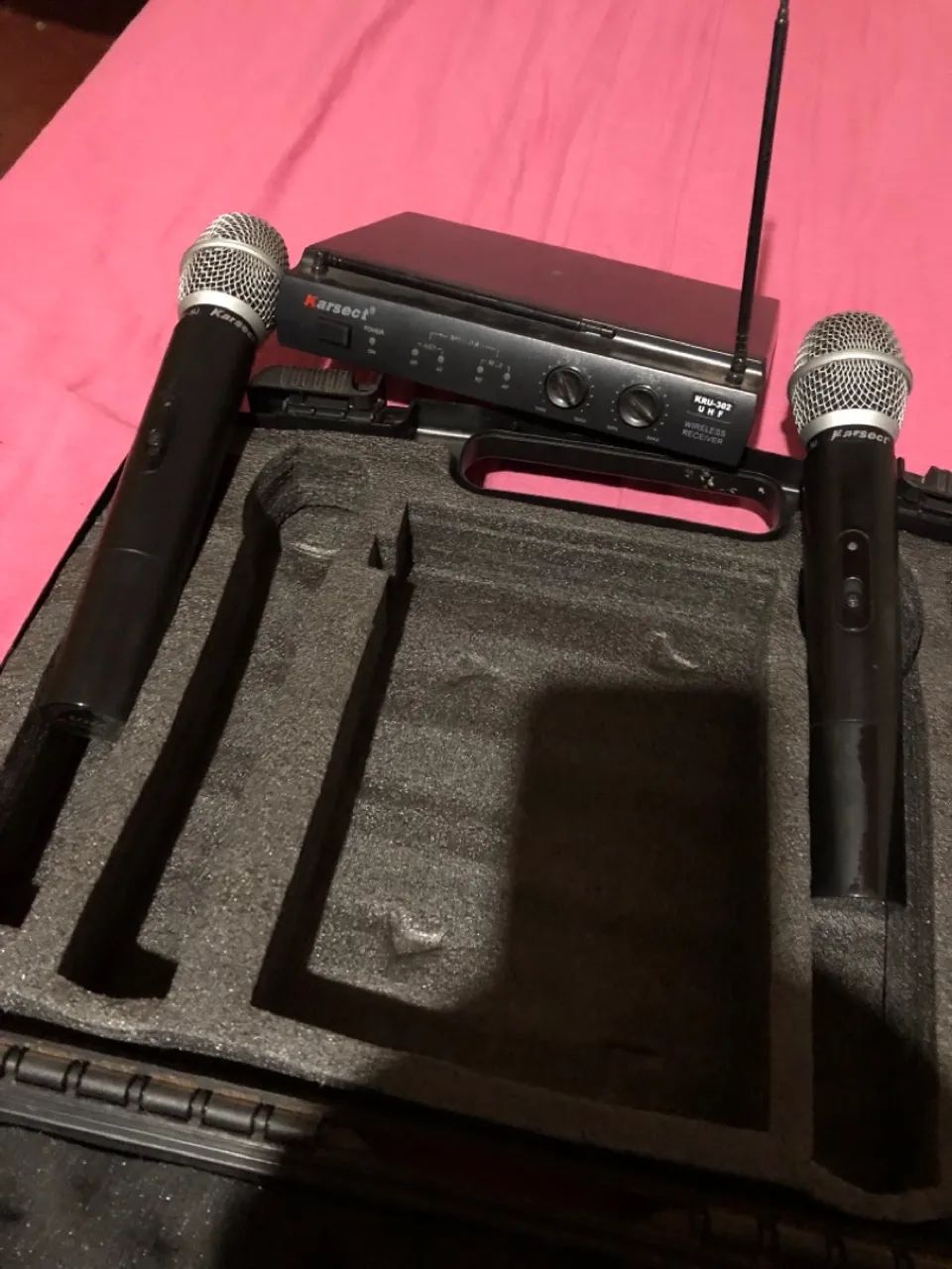 Microfone Sem Fio Duplo UHF Karsect KRU 302 