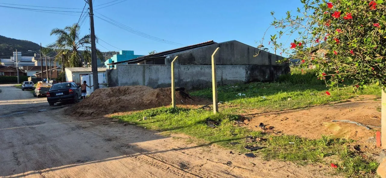 Terreno à venda, 291 m² por R$ 480.000 - Praia Zimbros - Bombinhas/SC