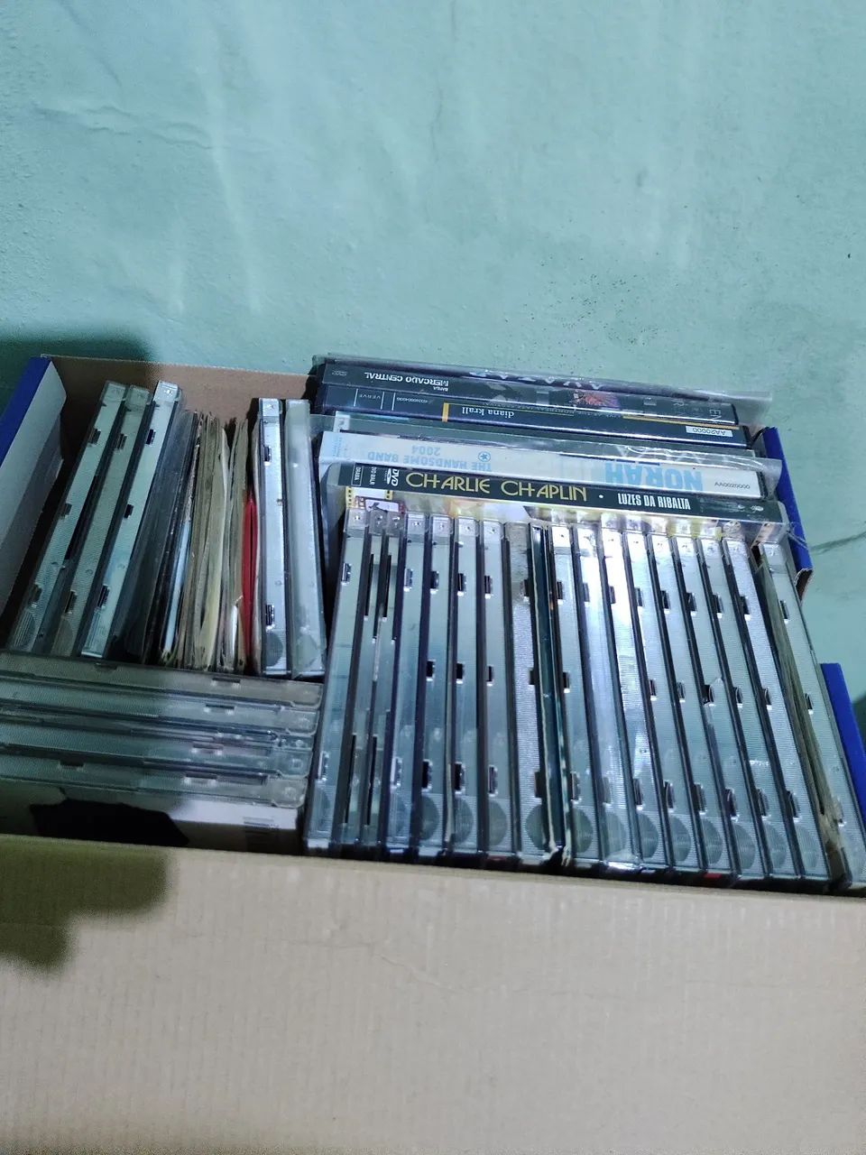 Coleção de CDs, LASER DISC e DVDs de Música - Foto 2