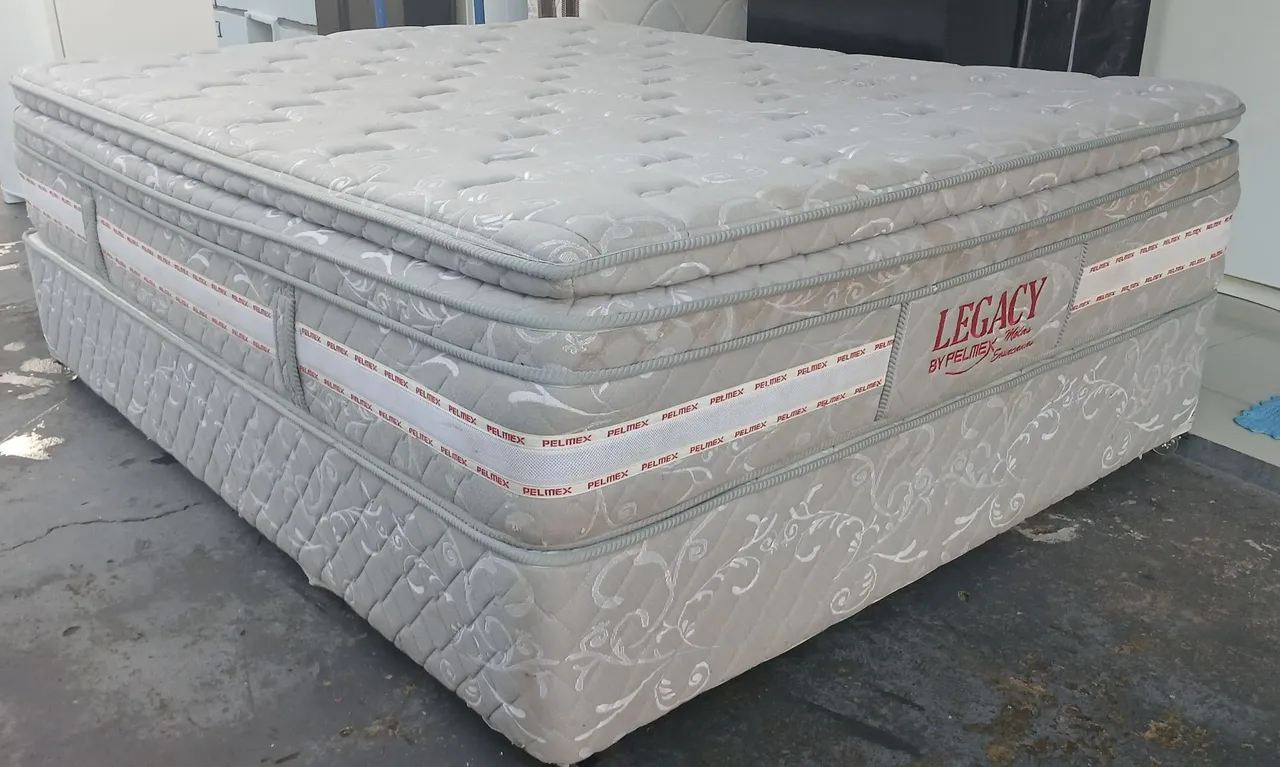 Cama Box Pelmex QUEEN (BASE + COLCHÃO). Faço a entrega *