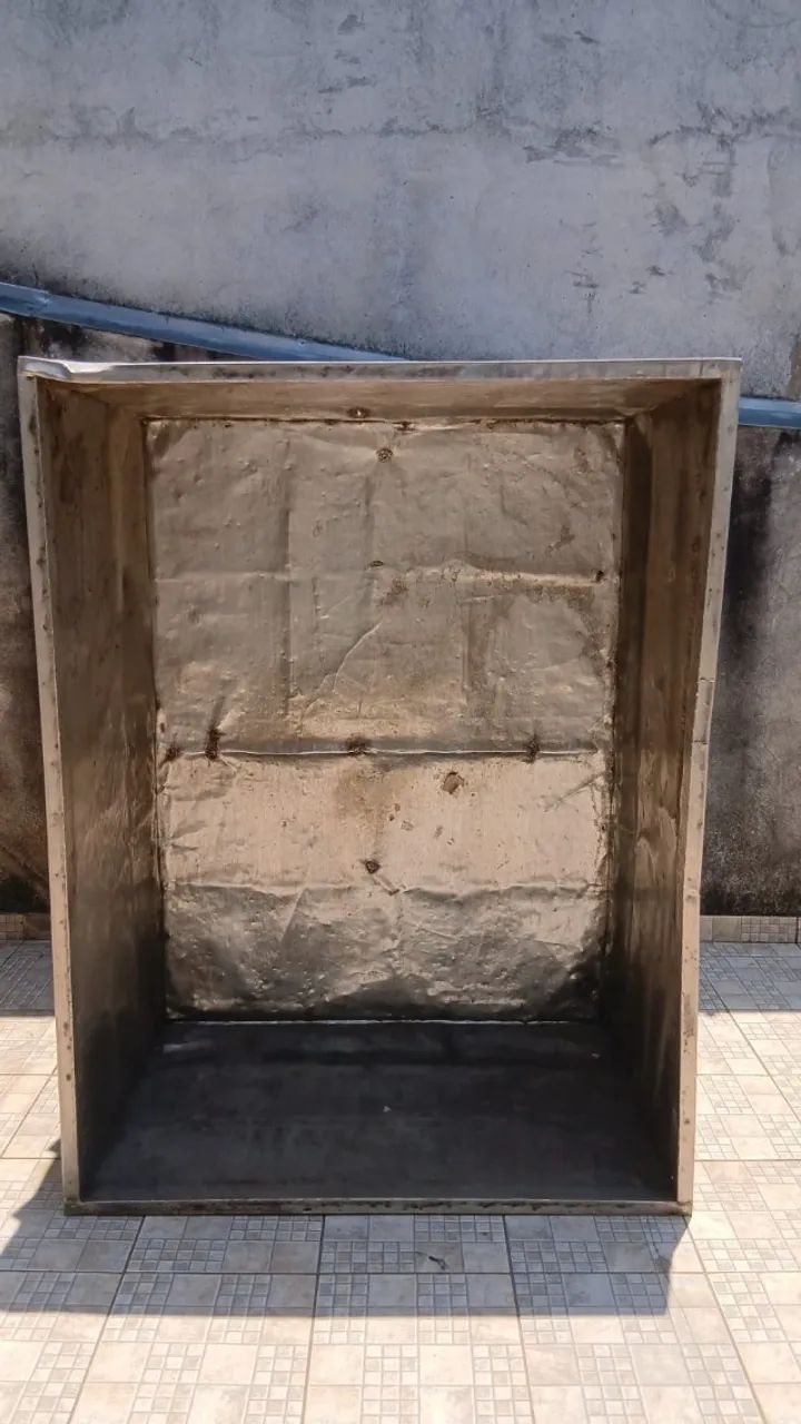 01 TANQUE EM INOX 304