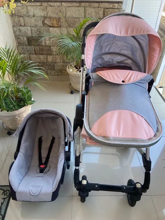 Carrinho B Childhood com bebê conforto  - Foto 4