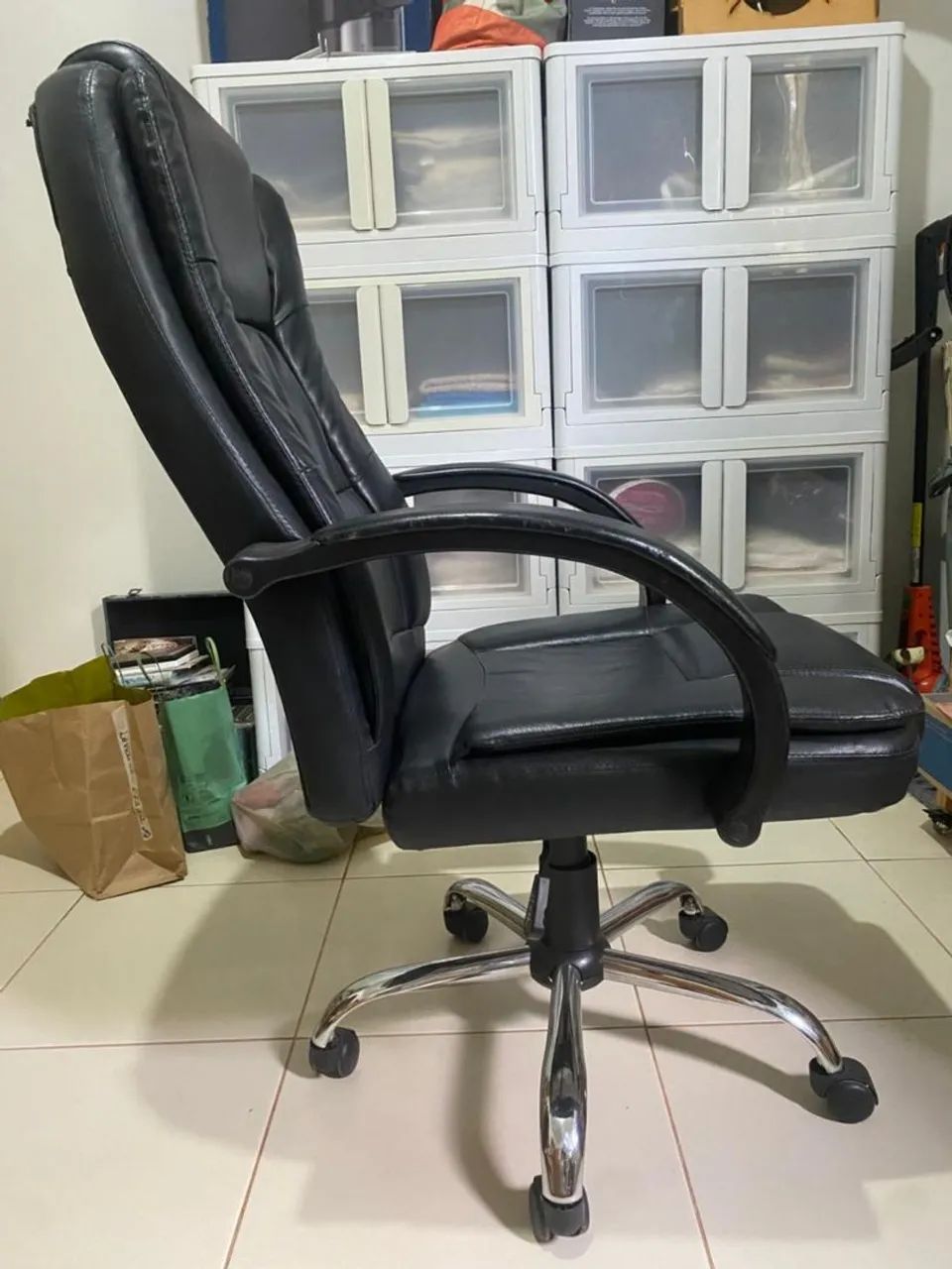 Cadeira de escritório giratória  - Foto 4