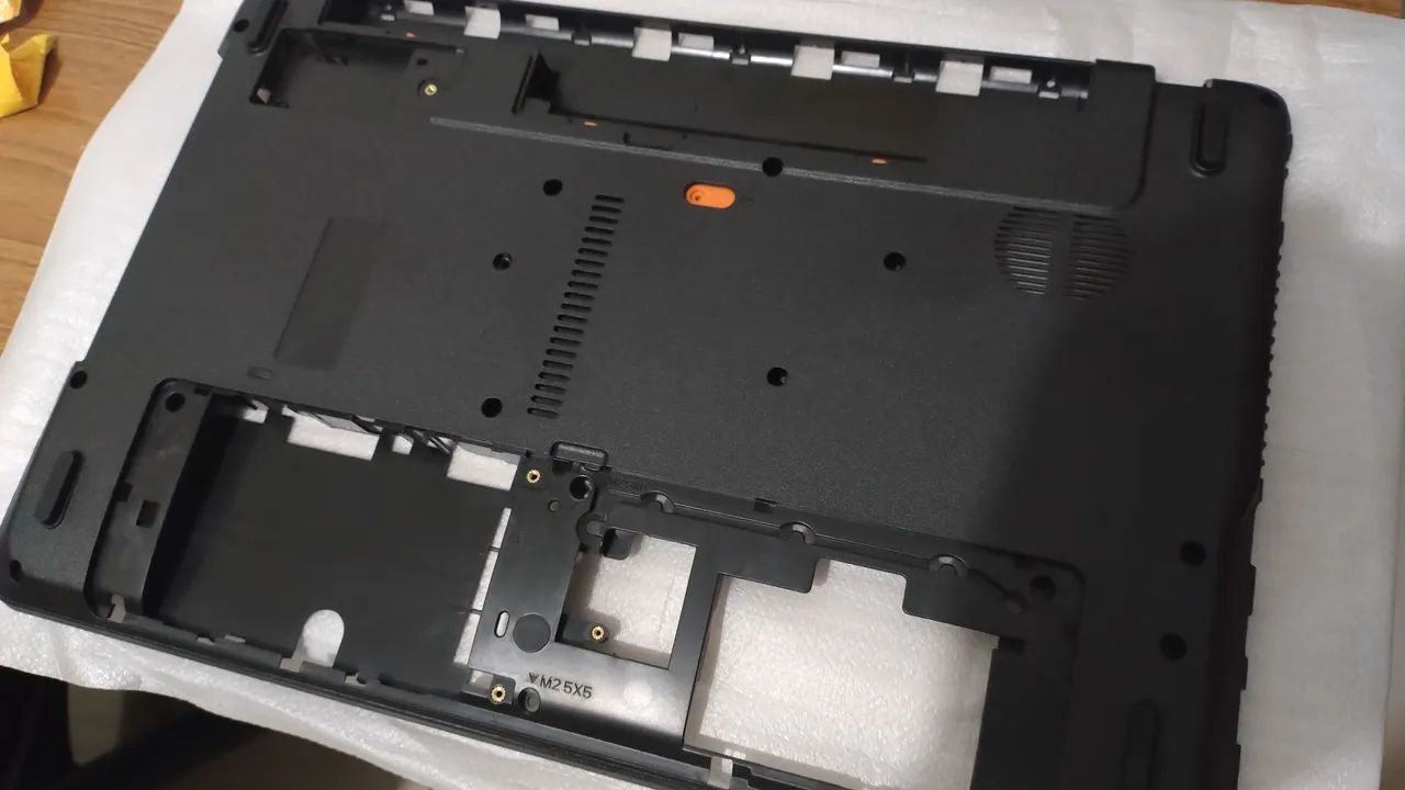 Carcaça Notebook parte infeior nova notebook acer e1 531 e e1 571 - Foto 4