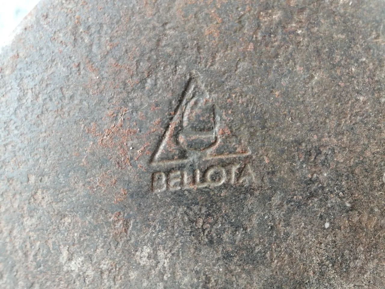 Enxada bellota antiga