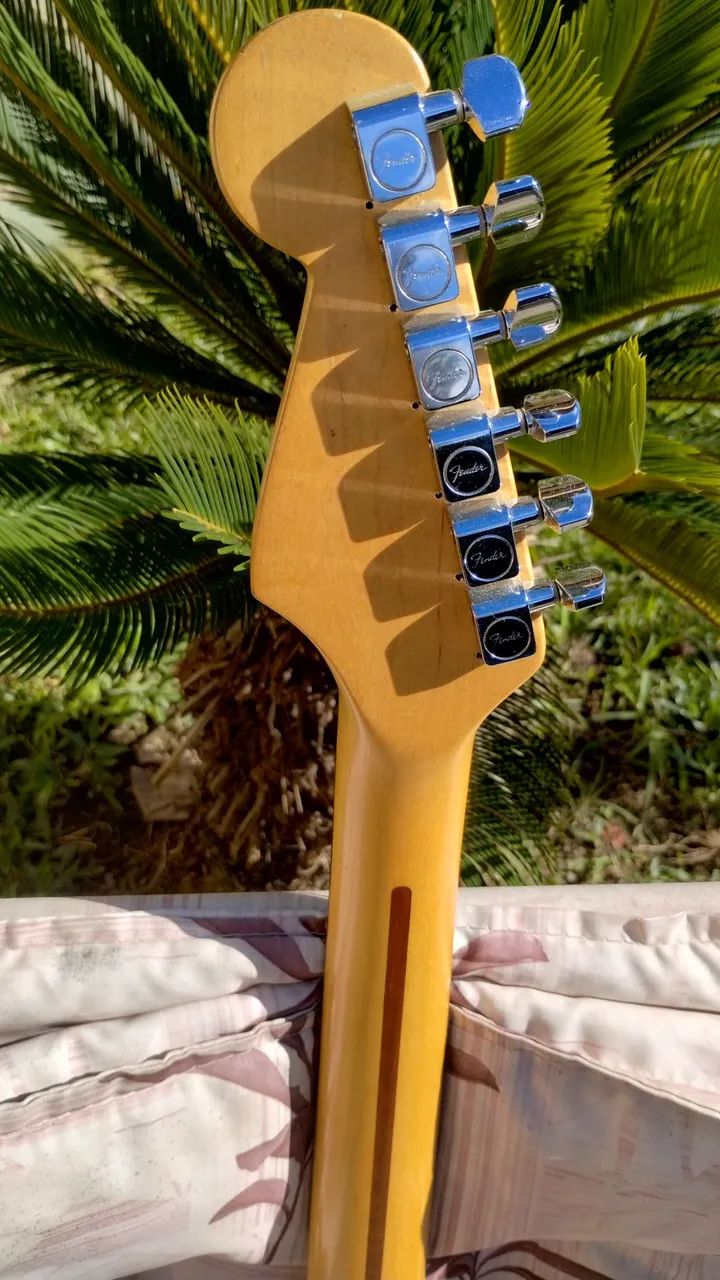 Guitarra Fender Stratocaster - Foto 6