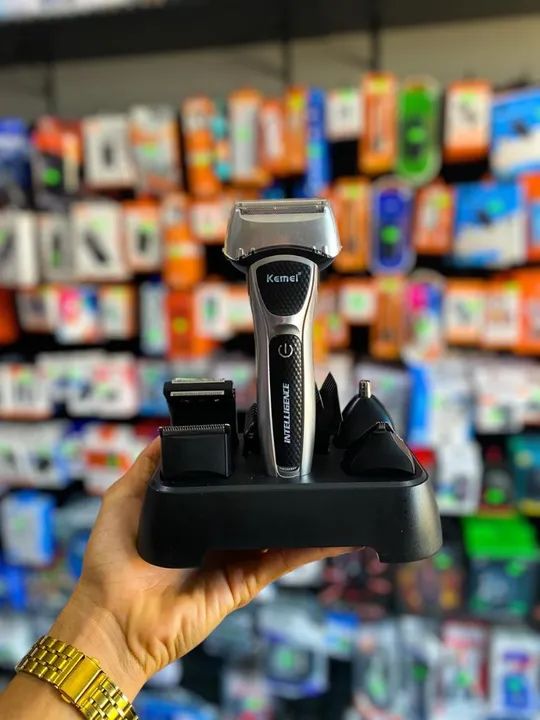 MÁQUINA DE CORTAR CABELO PROFISSIONAL KEMEI KM-671 - Foto 5