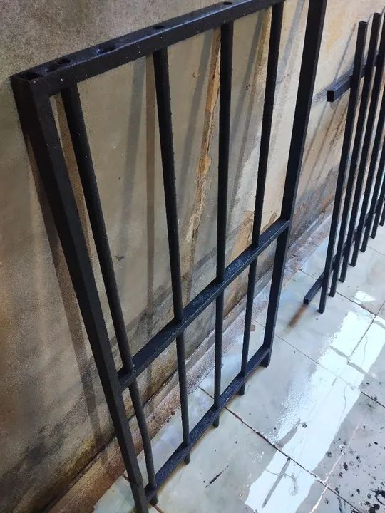 100,00 Grade de ferro 128x69.cm .Planalto BH 