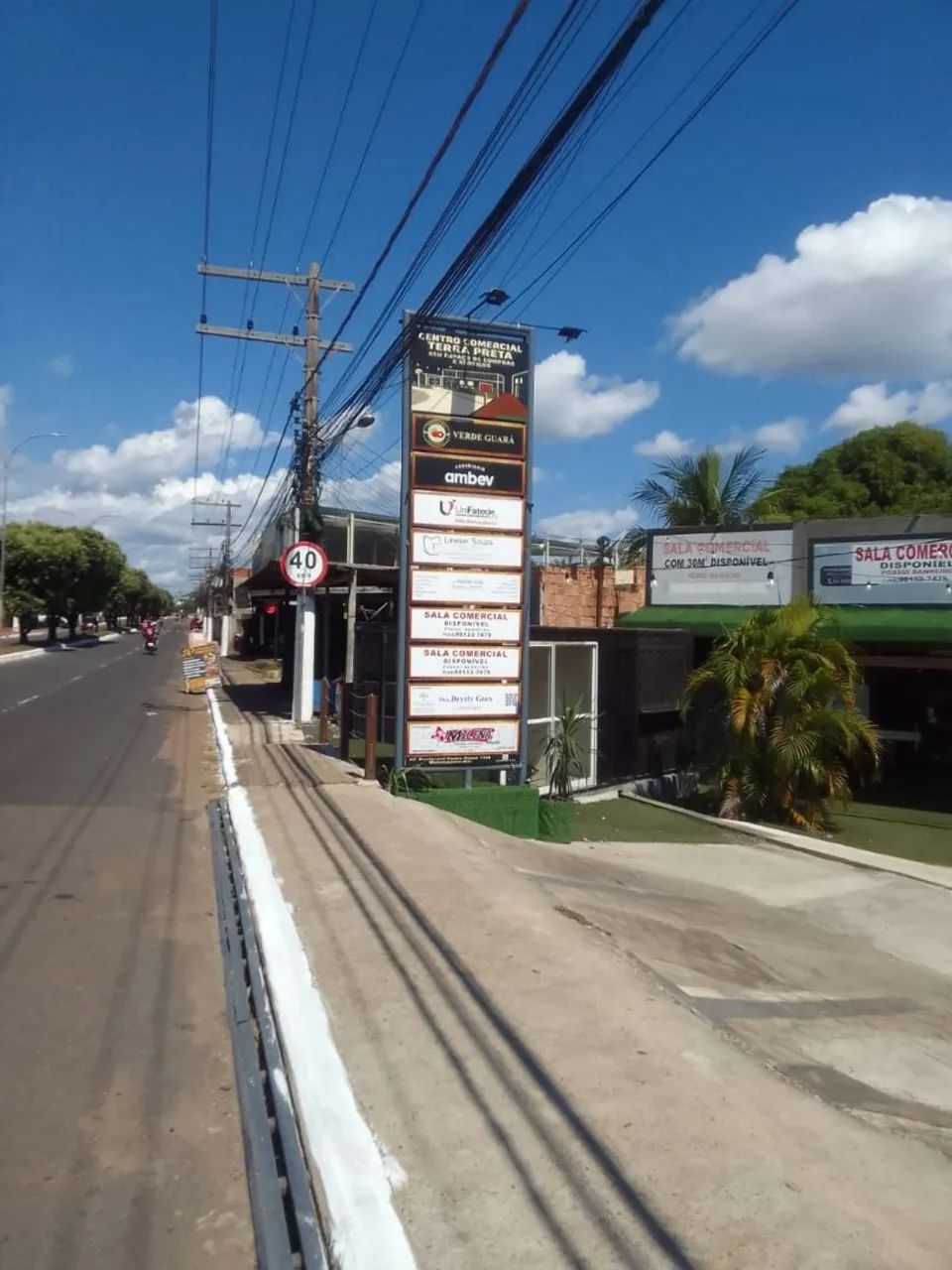 Locação de salas comerciais R$1500 com 45° metros quadrados 