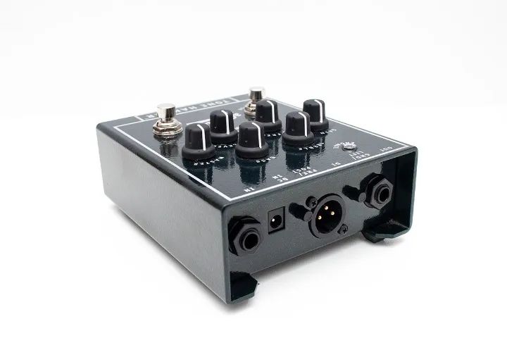 Pedal Preamp / DI Aguilar Tone Hammer em excelente estado