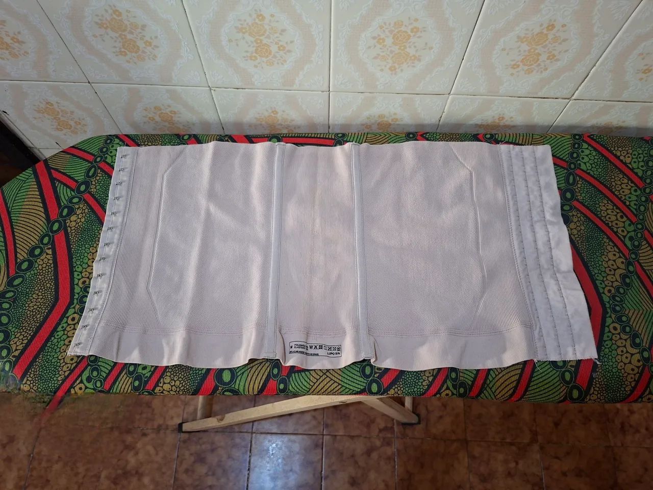 Cinta modeladora bege Lupo - Foto 2