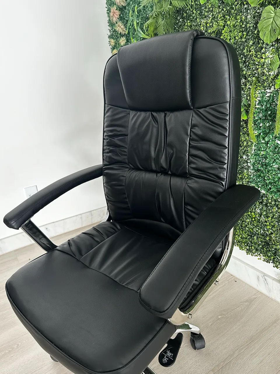 4 Cadeiras presidente  - Foto 2