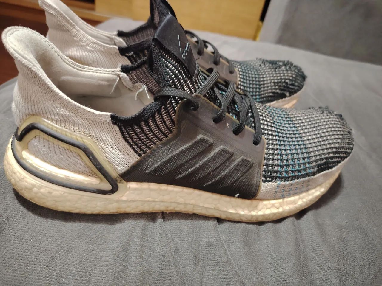 Tênis Adidas Ultra Boost