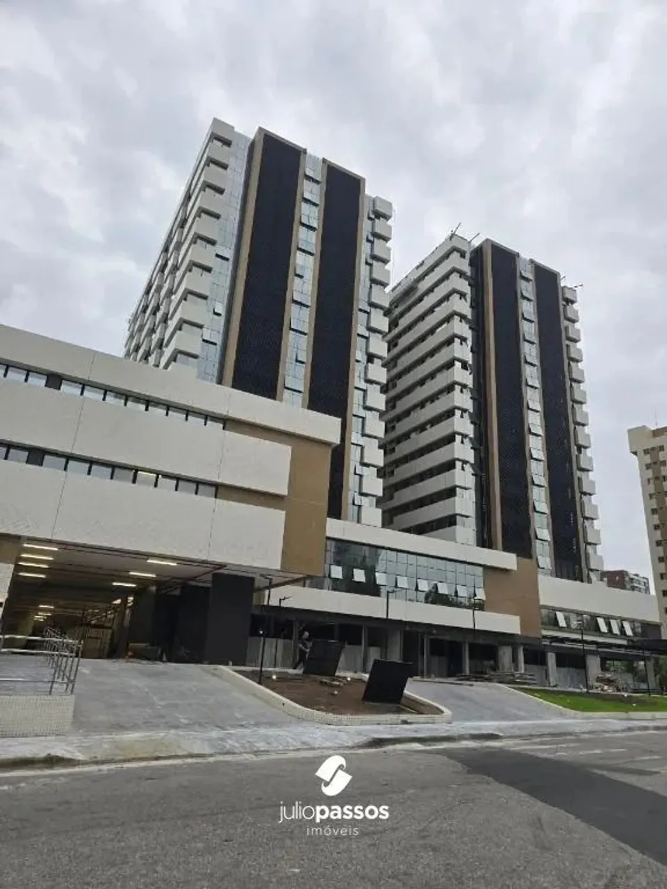 Sala Comercial á venda no Centro Empresarial Premier, sala com 47m² - Jardins