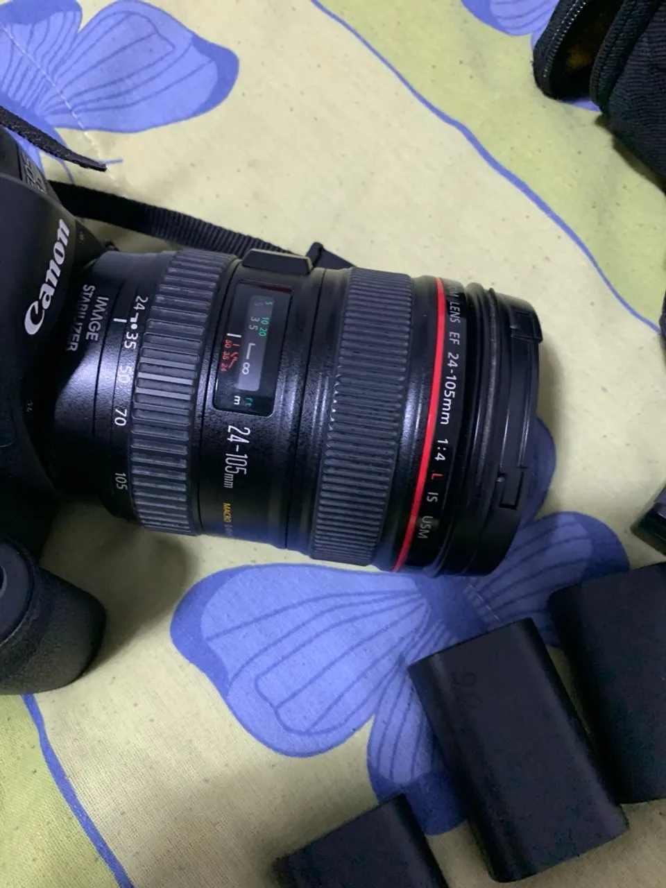 Canon EOS com Lente 24-105mm IS USM
