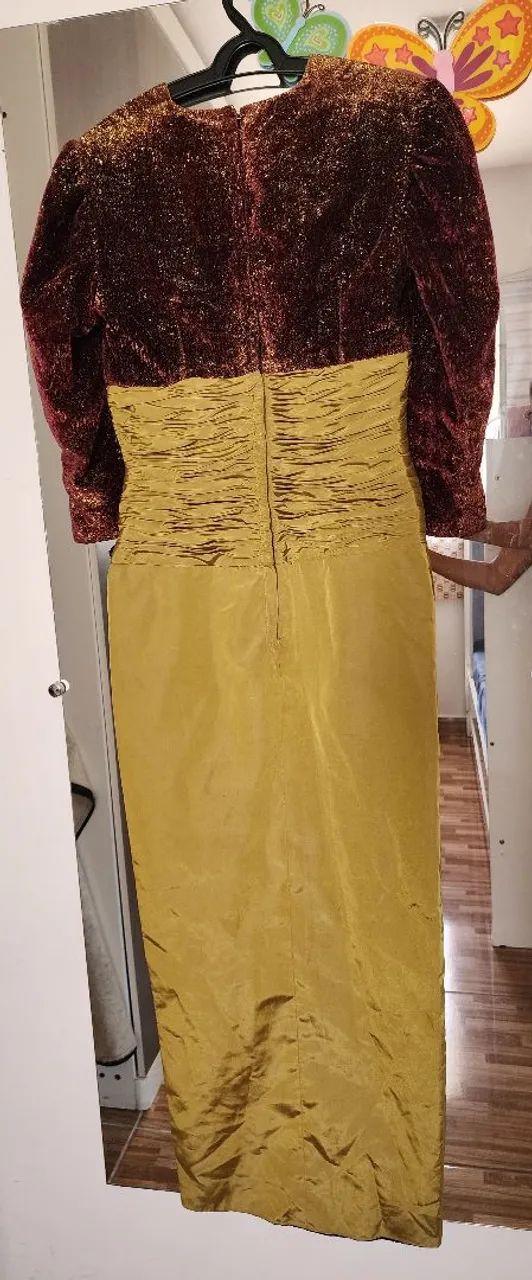 Vestido Dourado com Detalhes em Veludo vintage retrô - Foto 5
