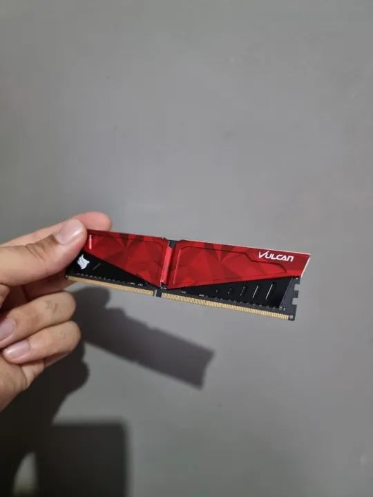 Memória Ram T-Force Vulcan Pichau, 8GB, DDR4, 2666MHz, Vermelha - USADA - Foto 3